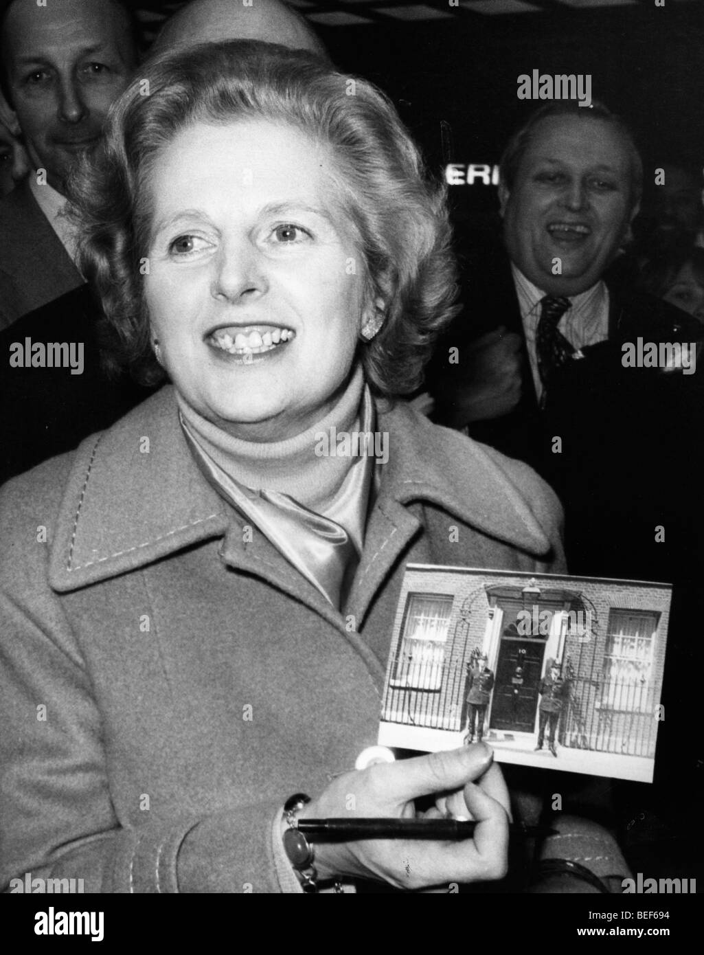 Le premier ministre Margaret Thatcher avec la photo Banque D'Images