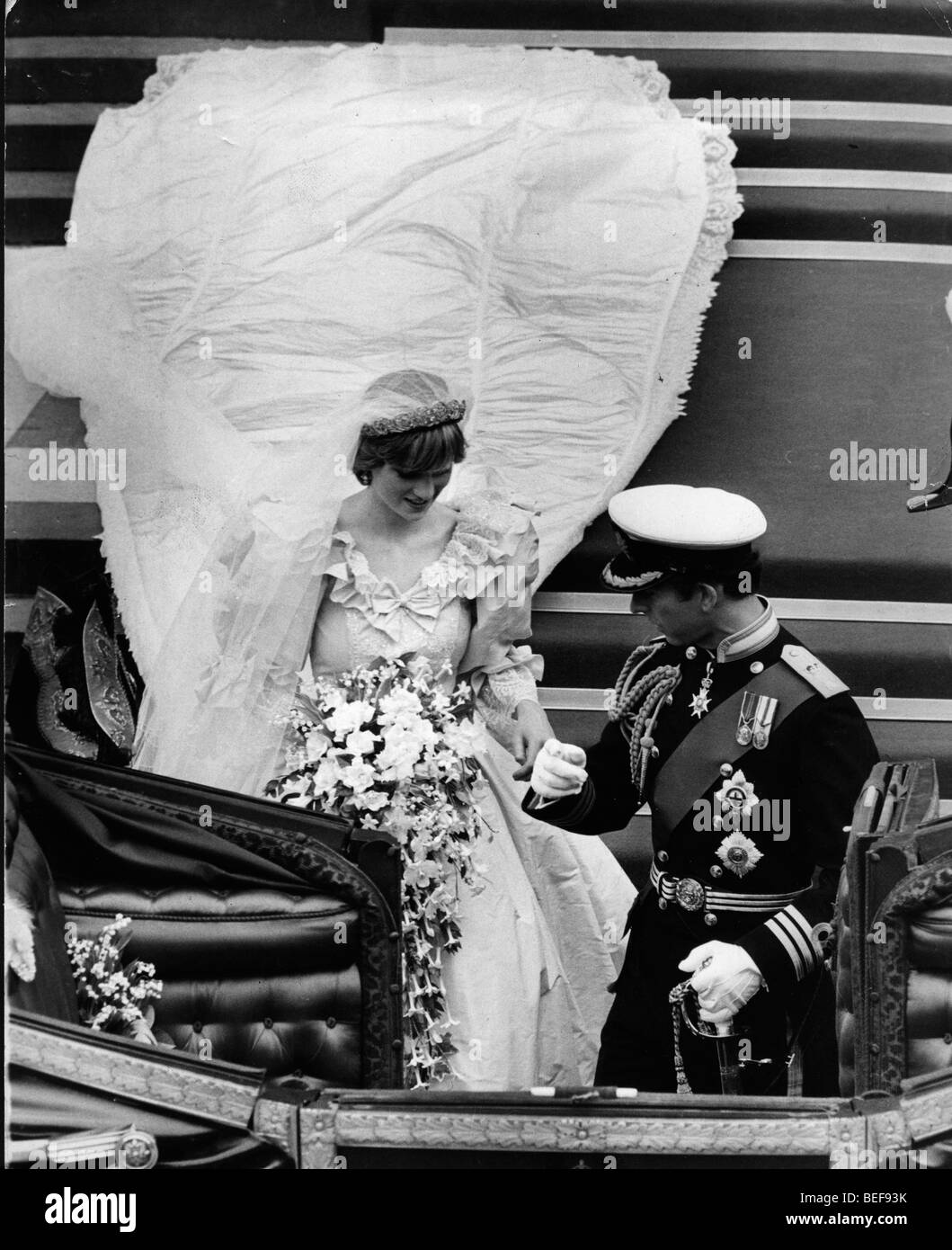 Le Prince Charles se marie avec la Princesse Diana Banque D'Images