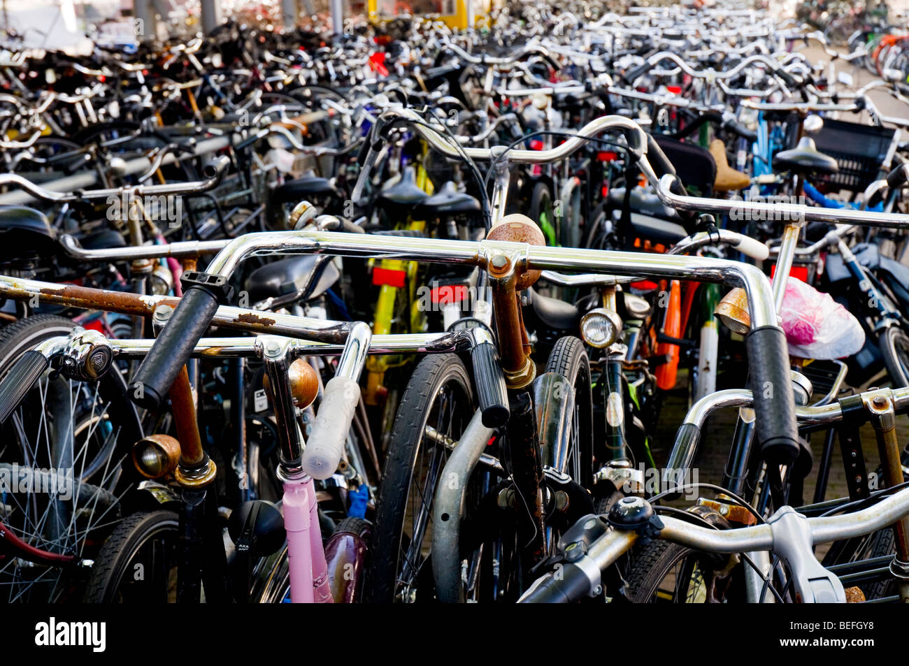 Vélos à Amsterdam, Hollande, Pays-Bas Banque D'Images