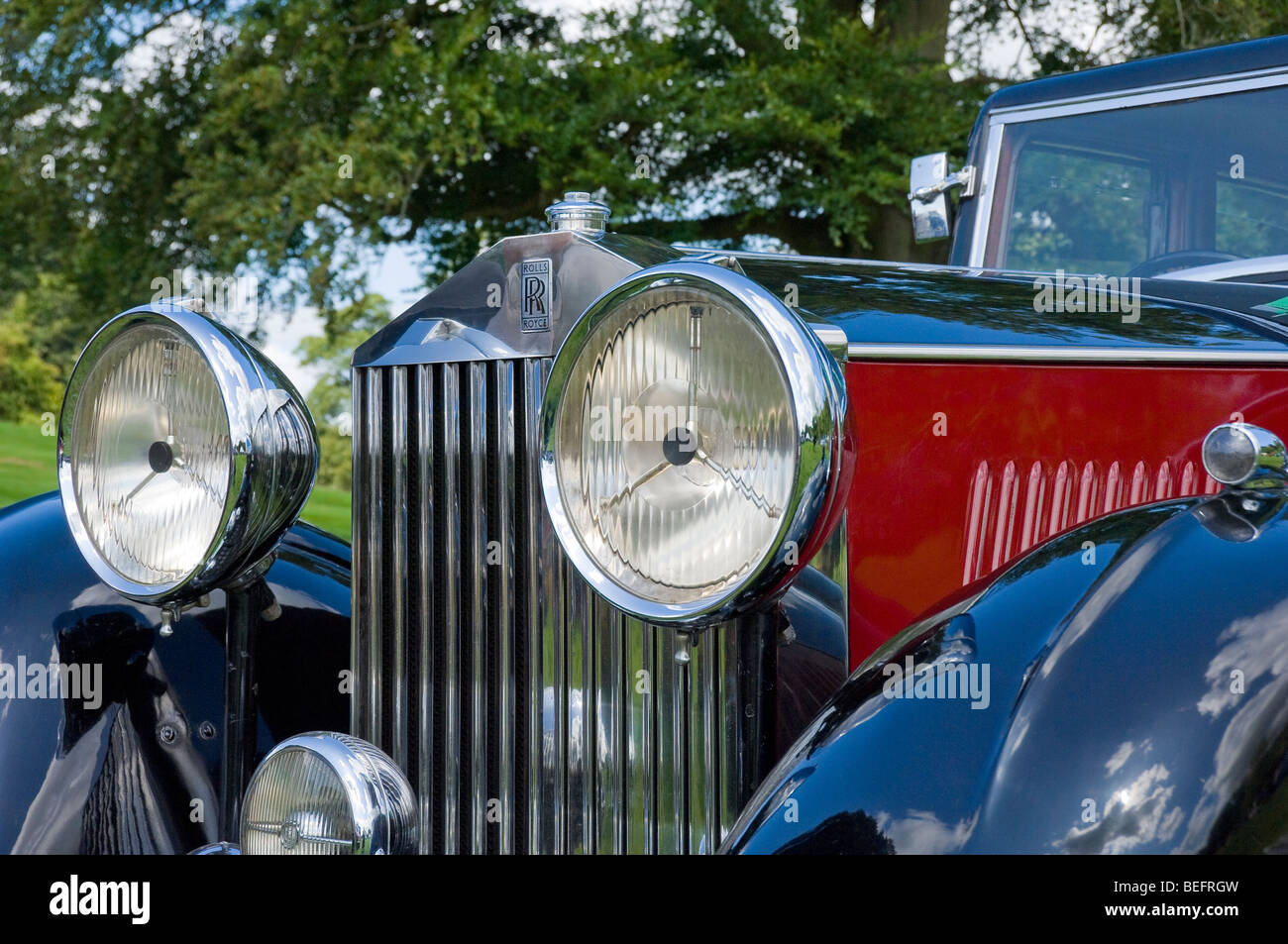 Vintage red Benz car close up North Yorkshire Angleterre Royaume-Uni Royaume-Uni GB Grande Bretagne Banque D'Images