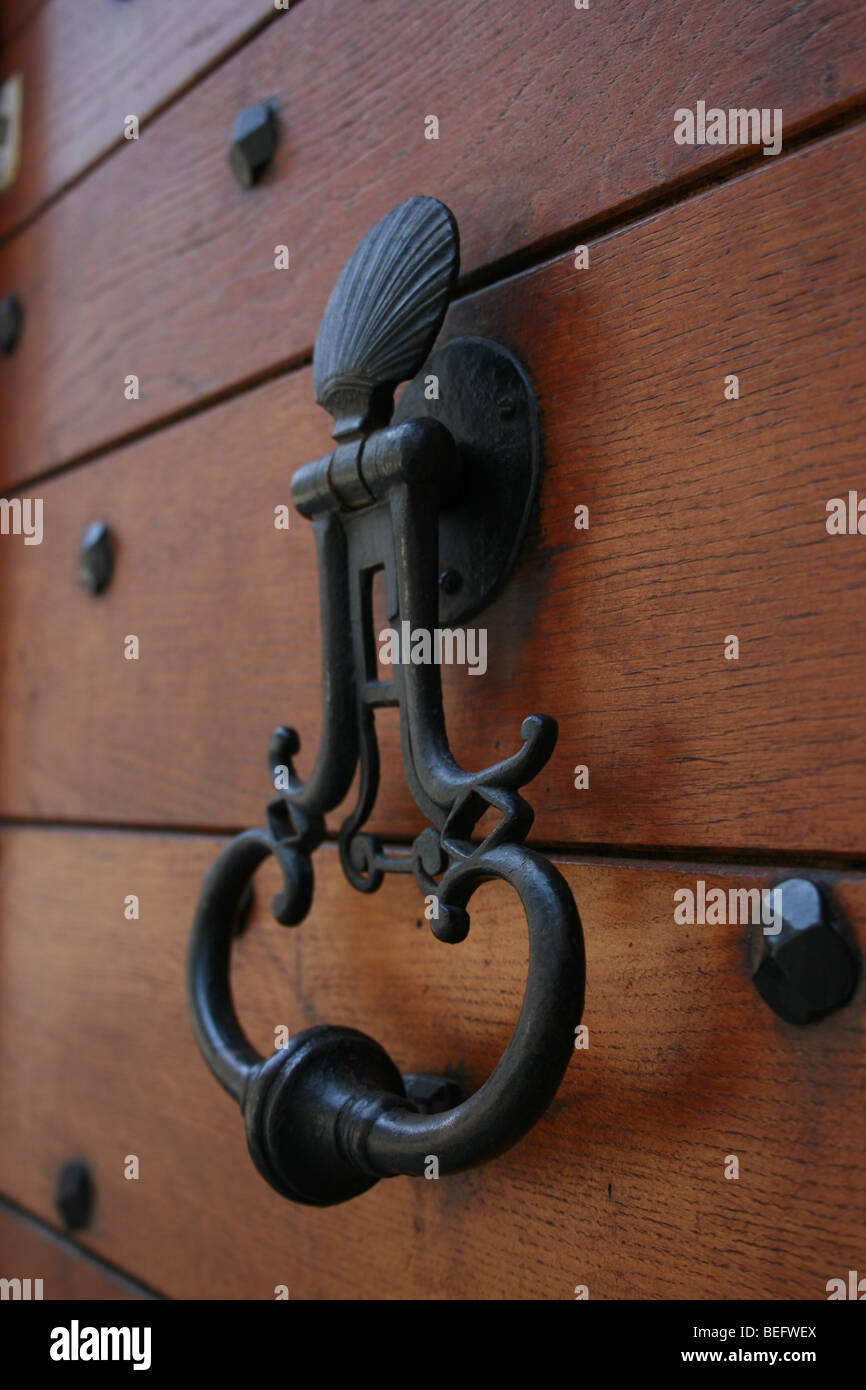 Vue latérale d'un heurtoir à Laruns, Pyrénées Banque D'Images