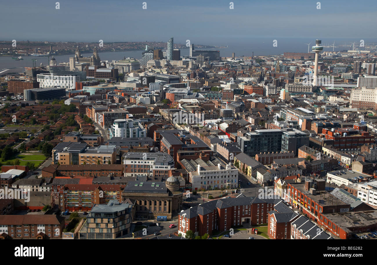 Vue aérienne sur la ville de Liverpool et Merseyside England uk Mersey River Banque D'Images