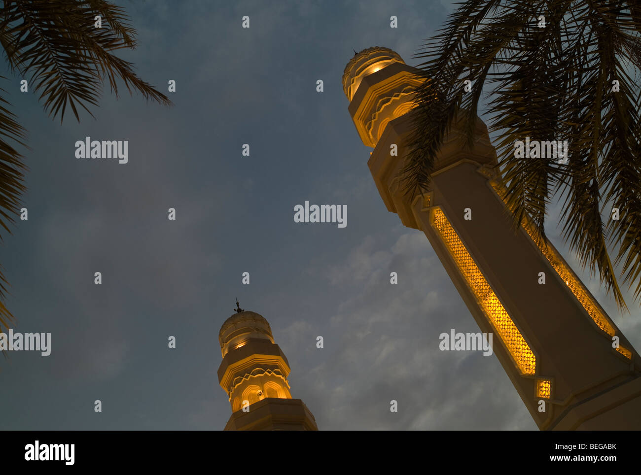 Deux minarets au coucher du soleil Banque D'Images