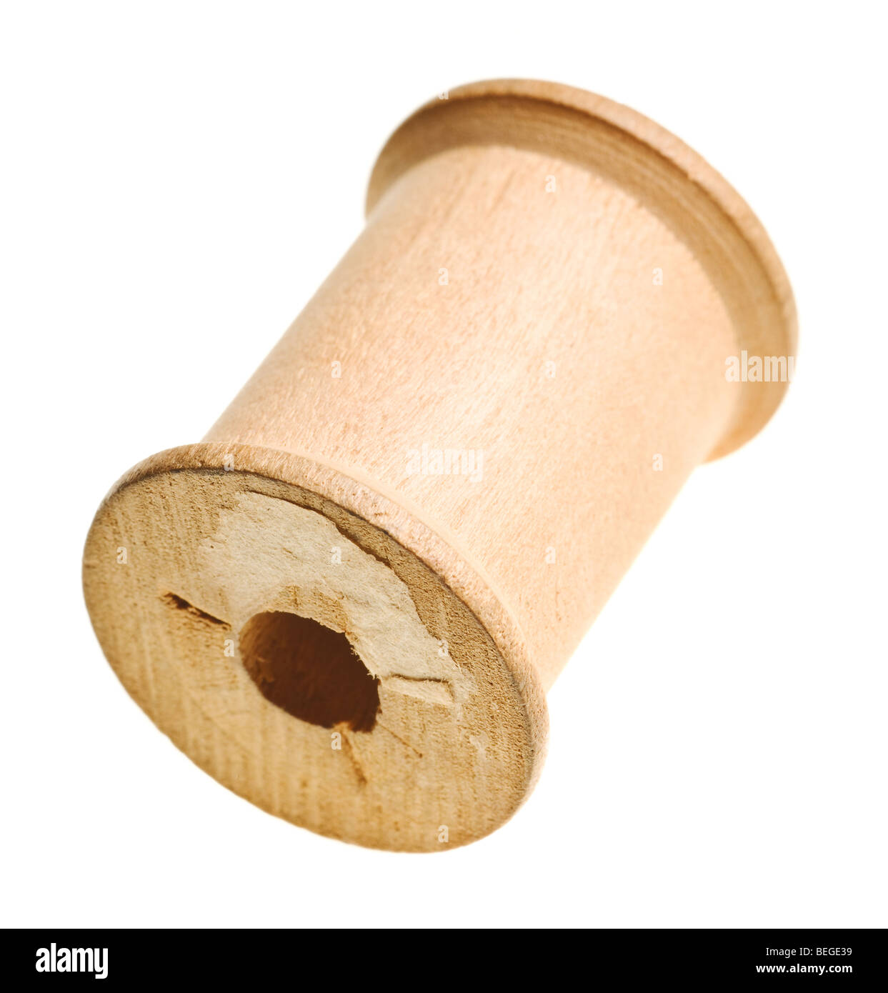 Vide antique tiroir fil isolé sur fond blanc Banque D'Images