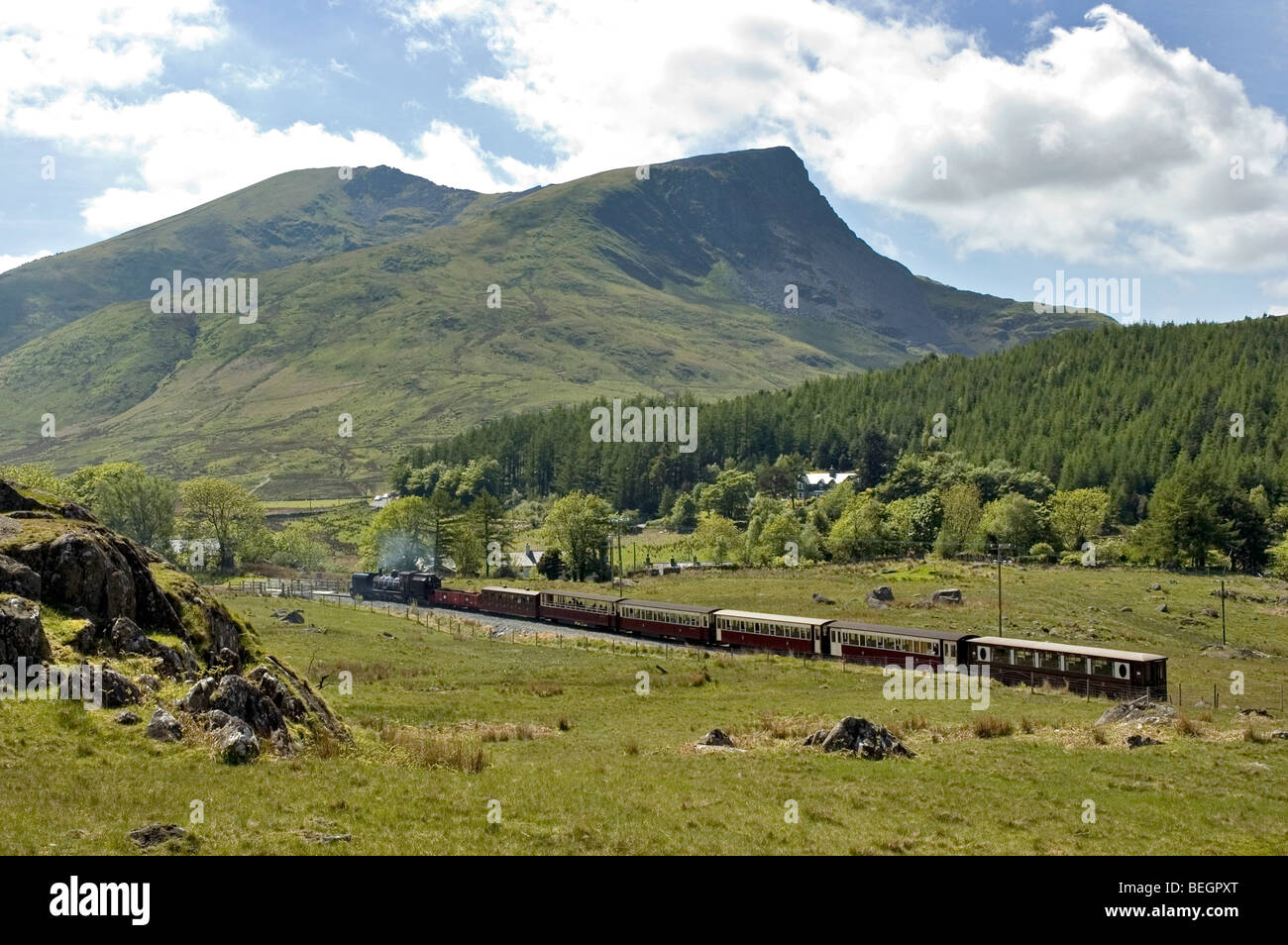 Le Welsh Highland Railway près de Rhyd Dhu Banque D'Images