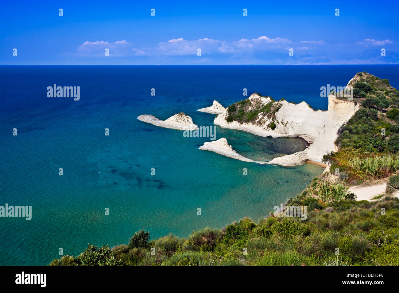 Les falaises en grès blanc de Cap Drastis, Corfou, Grèce Banque D'Images