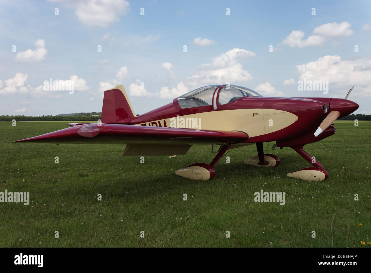 Cars RV-6A Accueil Construire des avions légers du kit Banque D'Images