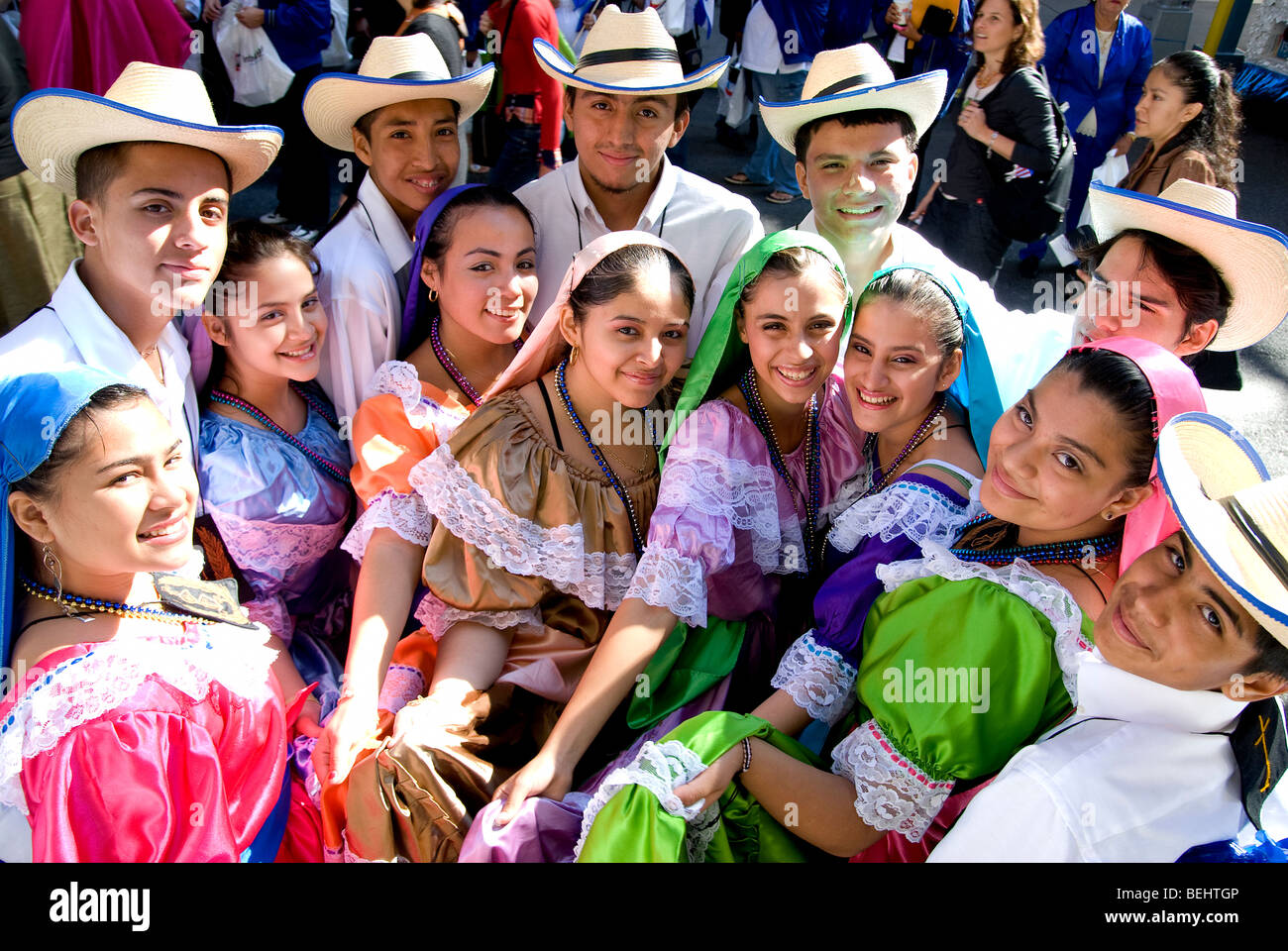 NYC Défilé hispanique (Desfile de la Hispanidad), célébrant le Hispanic-Latino Heritage, octobre est le Mois du patrimoine hispanique. Banque D'Images