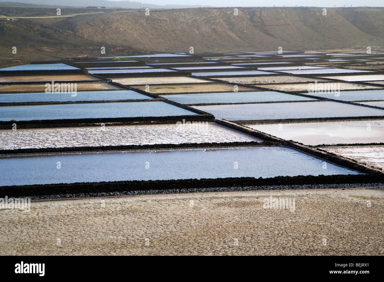 Les marais salants près de Yaiza, Lanzarote, îles Canaries, Espagne Banque D'Images