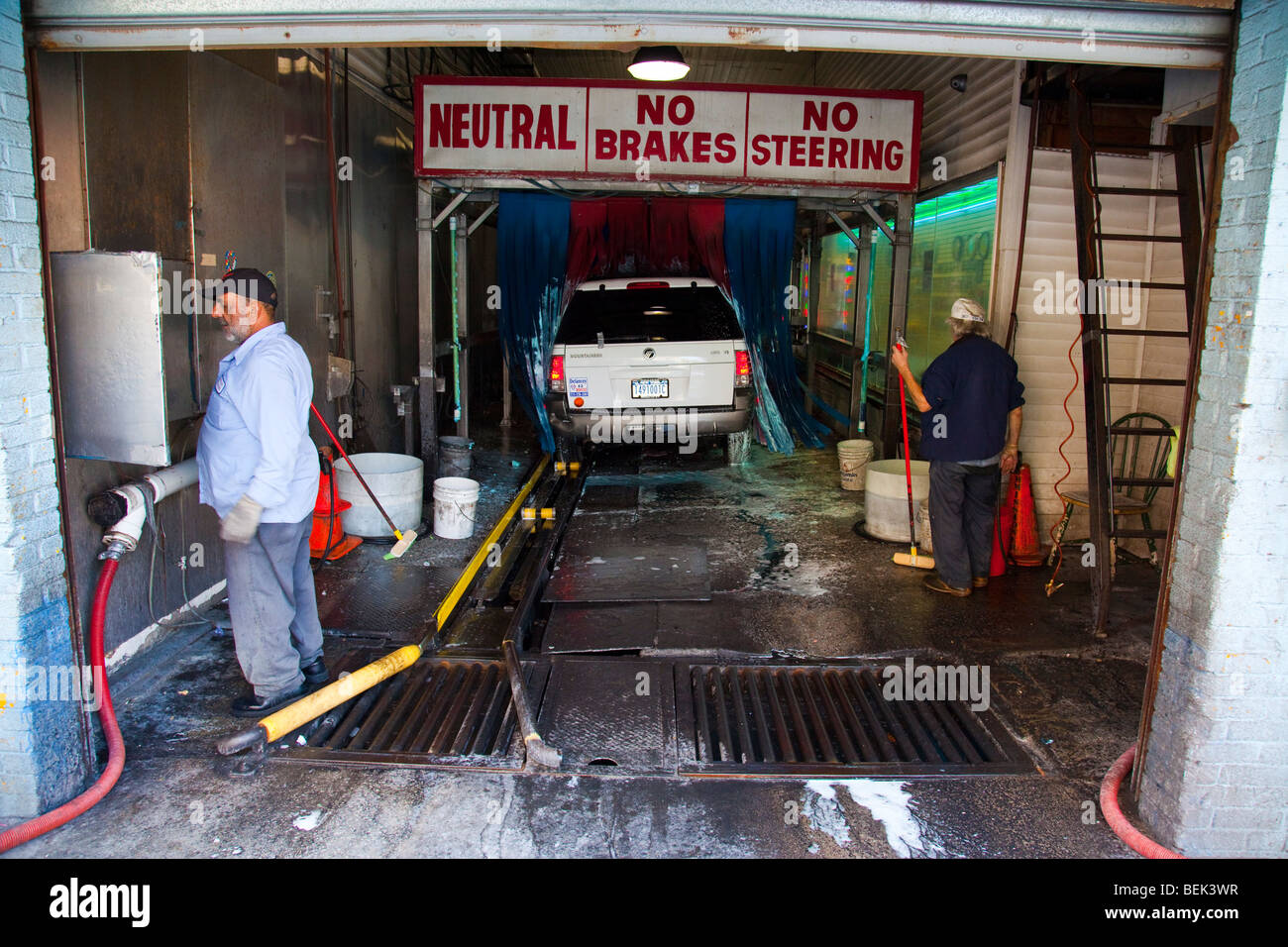 Lavage de voiture à Manhattan, New York City Banque D'Images