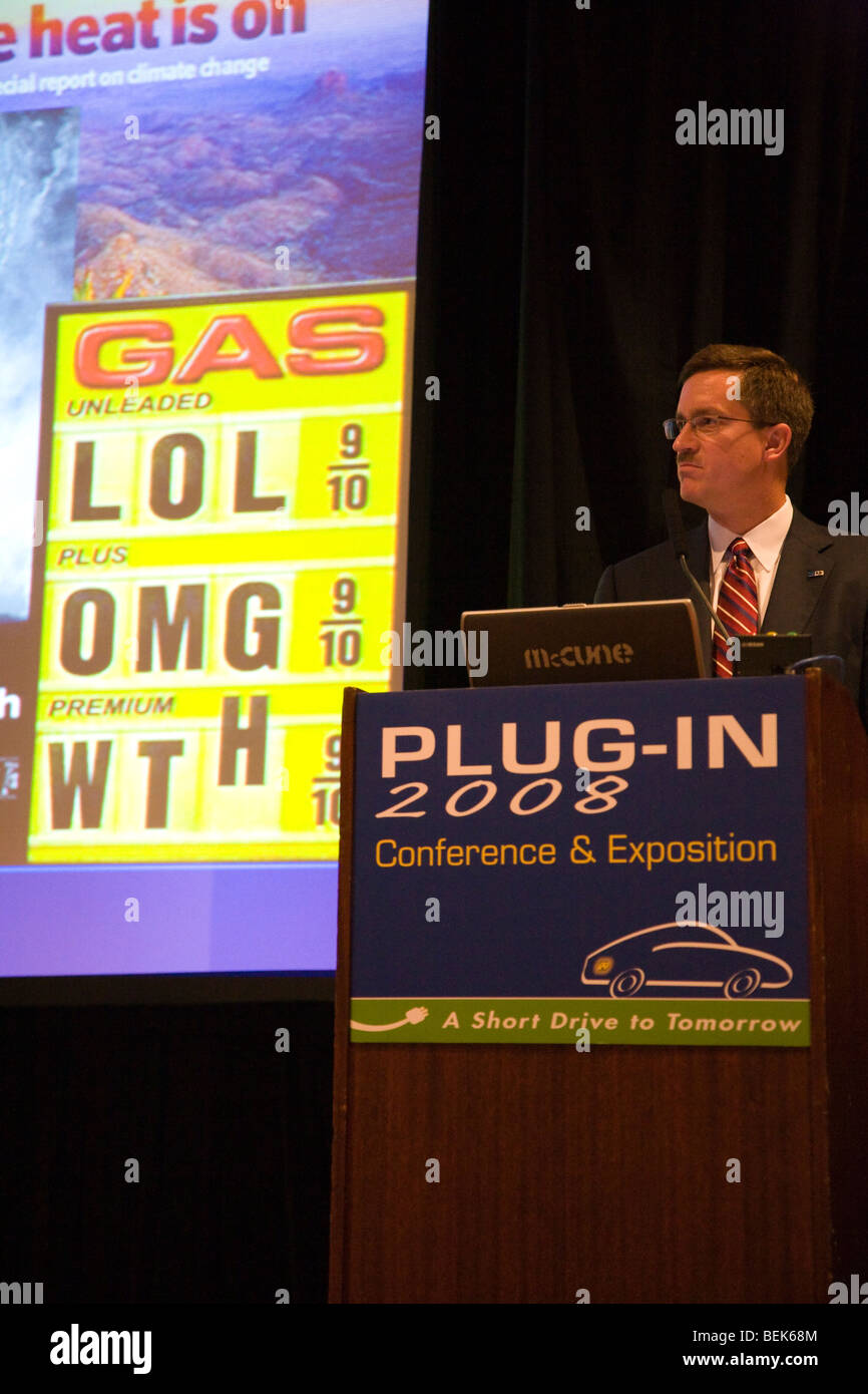 Jonathan Lauckner, Vice-président, Gestion du programme mondial, GM, une conférence à l'Plug-In 2008 Conference & Exposition Banque D'Images