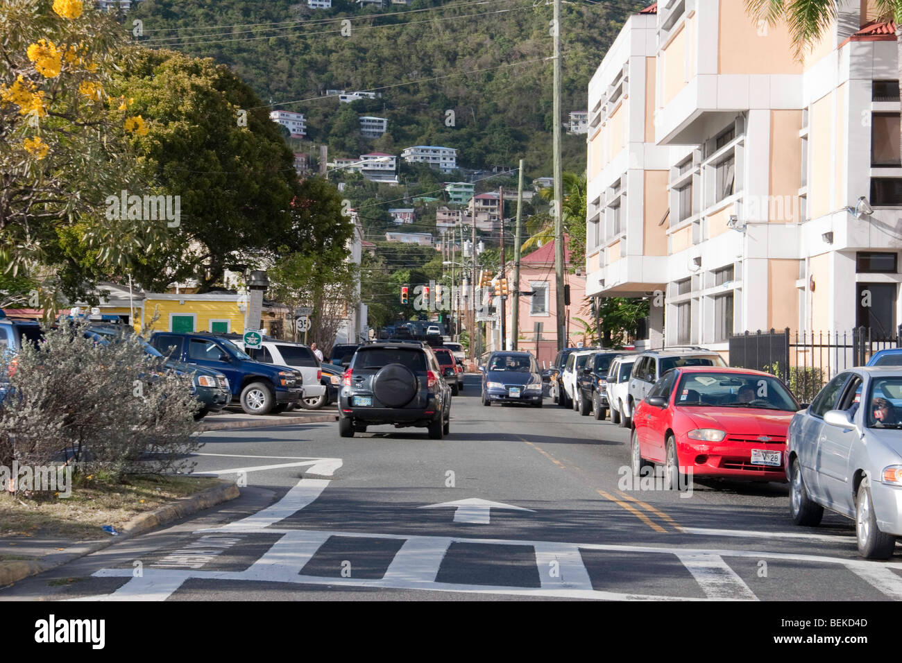 Kanal Gade (Rte 35 N) au centre-ville de Charlotte Amalie, Saint Thomas, USVI Banque D'Images