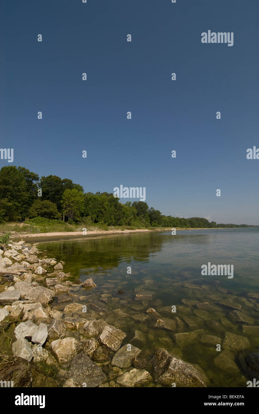 Rive du Lac Michigan à Harrington Beach State Park, à proximité de la Belgique, au Wisconsin. Banque D'Images