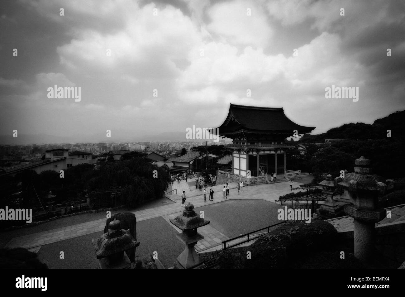 Deva Gate. Le Temple Kiyomizu-dera. Le protocole de Kyoto. Kansai. Le Japon Banque D'Images