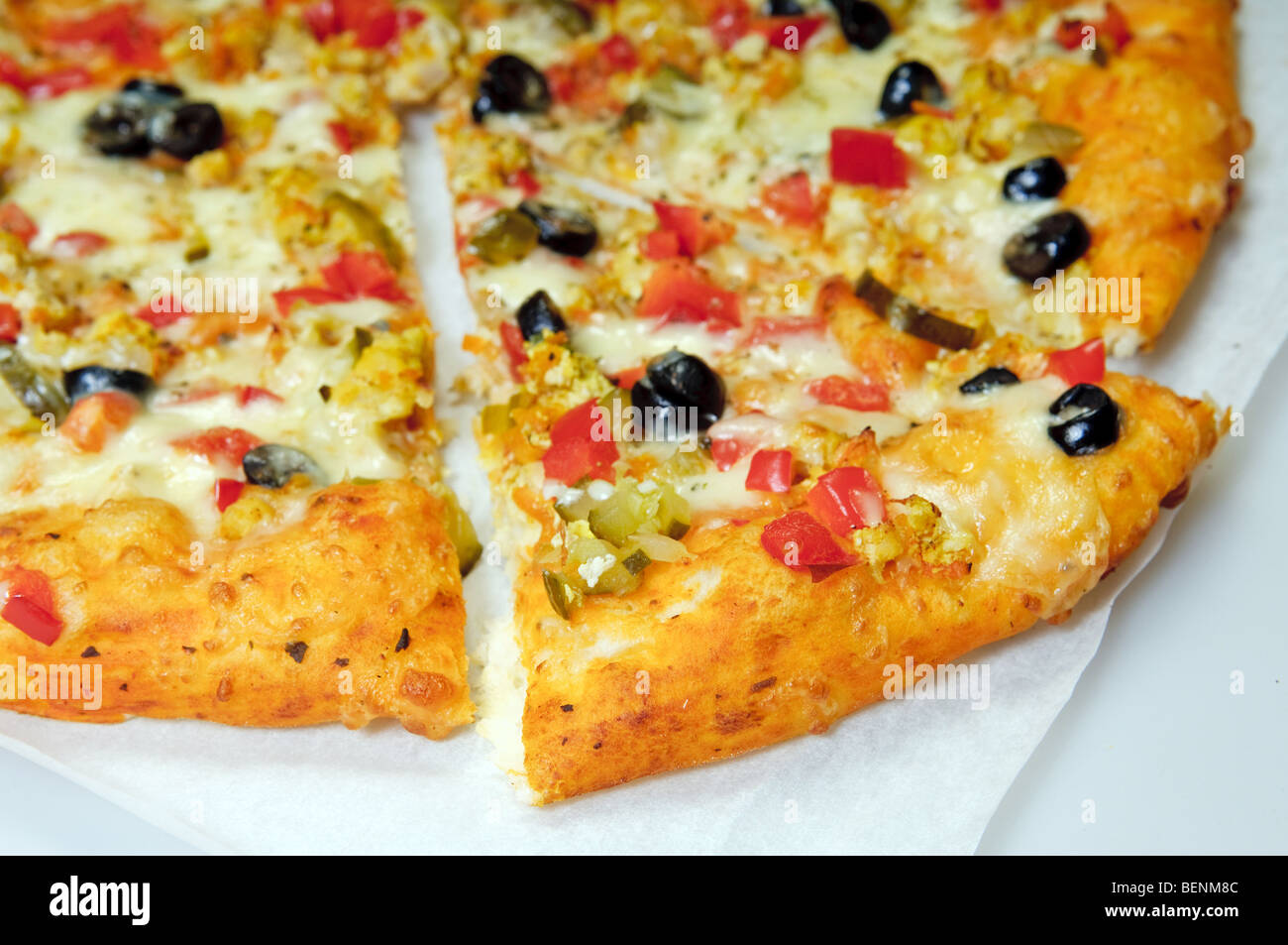 Une vue en gros plan d'une pizza savoureuse Banque D'Images