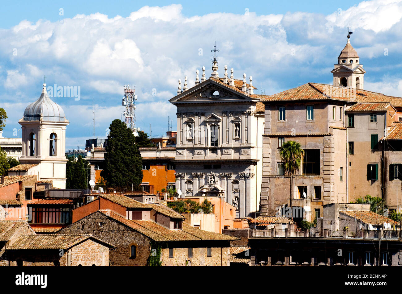 Vue sur les toits de Rome pris dans le Vittoriano Banque D'Images