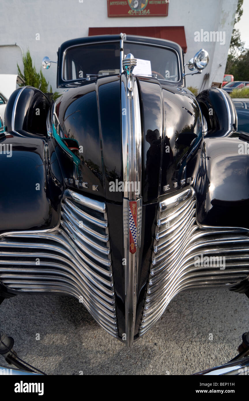 Classic car buick grille Banque de photographies et d’images à haute ...