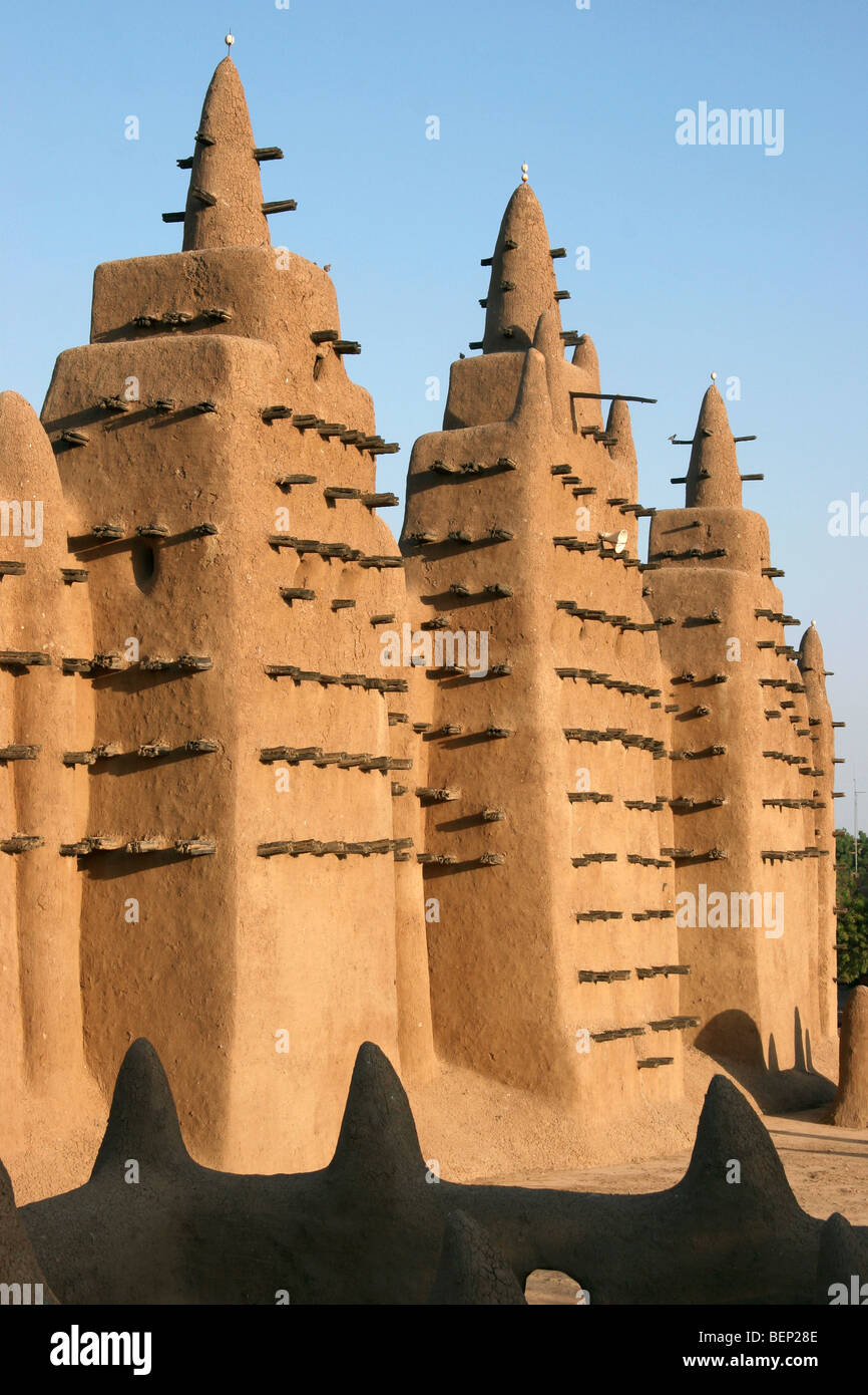 Grande Mosquée de Djenné, plus grand bâtiment en brique de boue ou d'adobe dans le monde, Djenné, Mali, Afrique de l'Ouest Banque D'Images