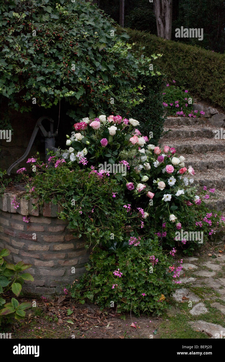 Décoration florale dans une villa italienne de luxe Banque D'Images