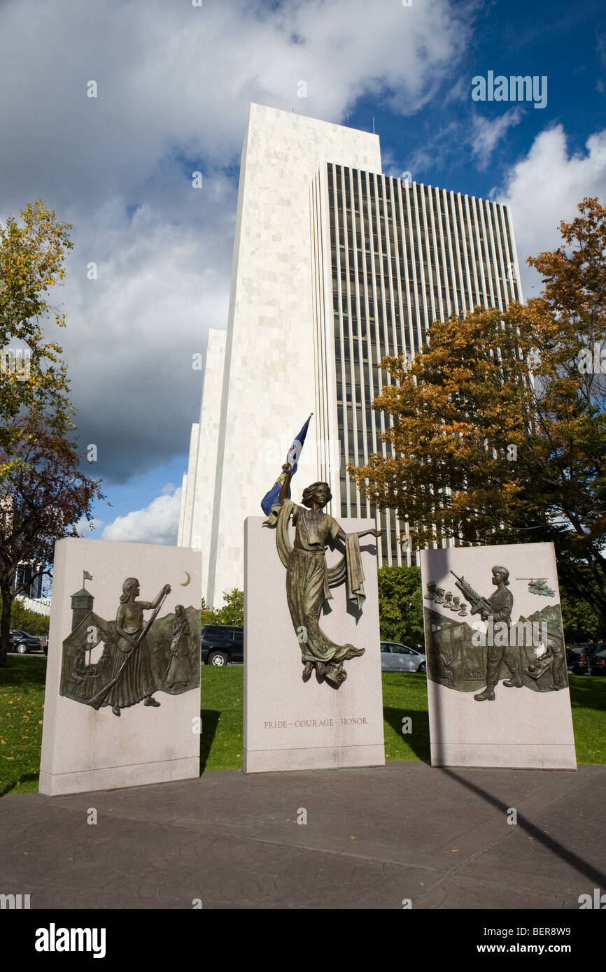 New York State Women's Veteran Memorial, à Albany Banque D'Images