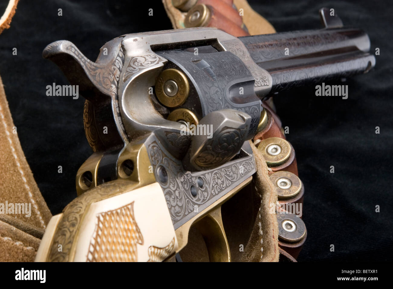 Cowboy & film l'acteur John Wayne's Colt 45 sixshooter et les balles. Banque D'Images
