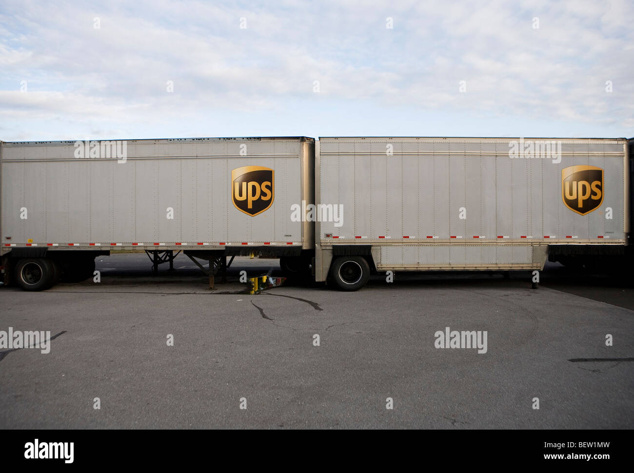 Ups logo Banque de photographies et d’images à haute résolution Alamy