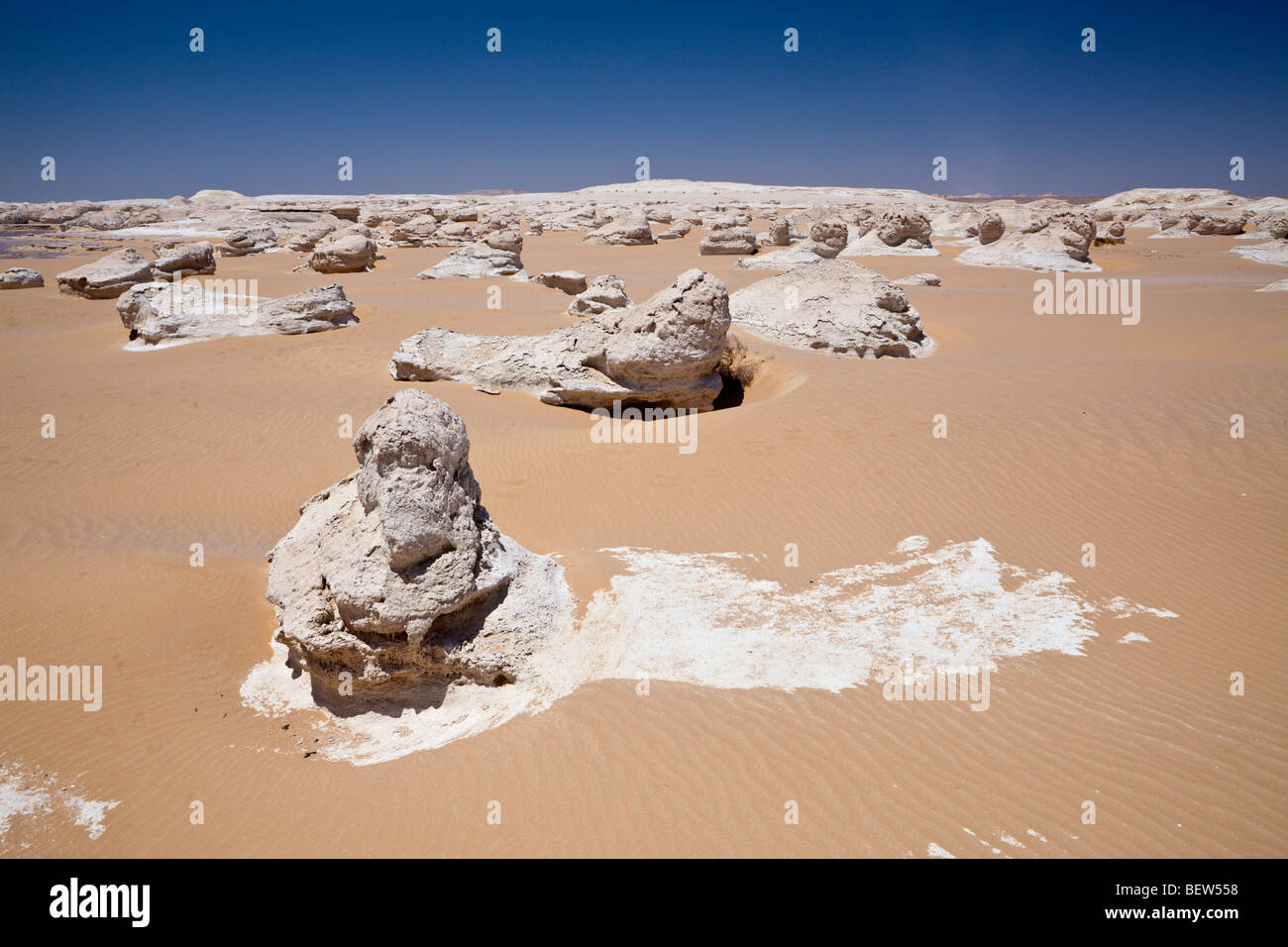 Paysage dans le parc national du Désert Blanc, Désert de Libye, Egypte Banque D'Images
