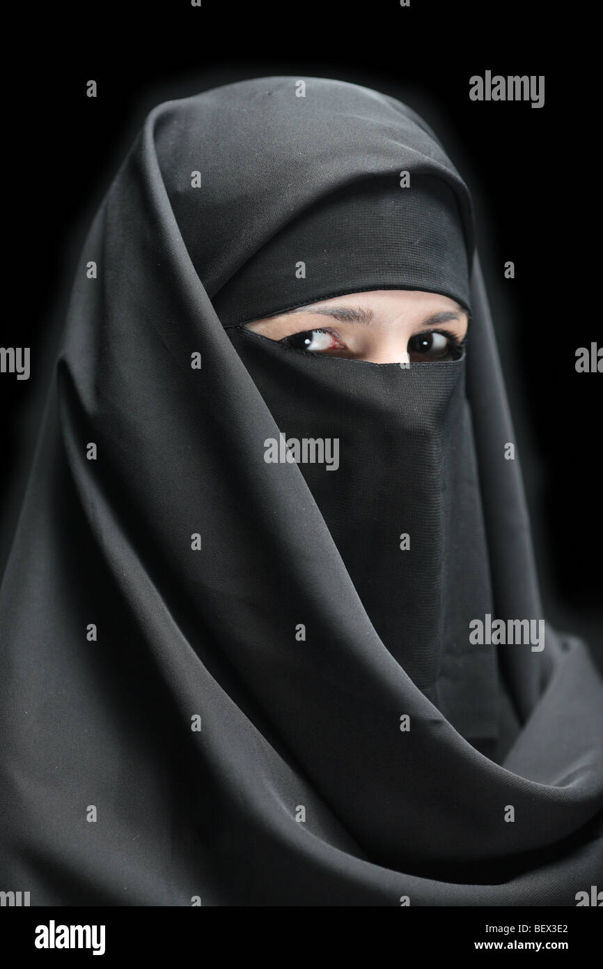 Fille Voil e Banque De Photographies Et D images Haute R solution Alamy fille-voil-e-banque-de-photographies-et-d-images-haute-r-solution-alamy