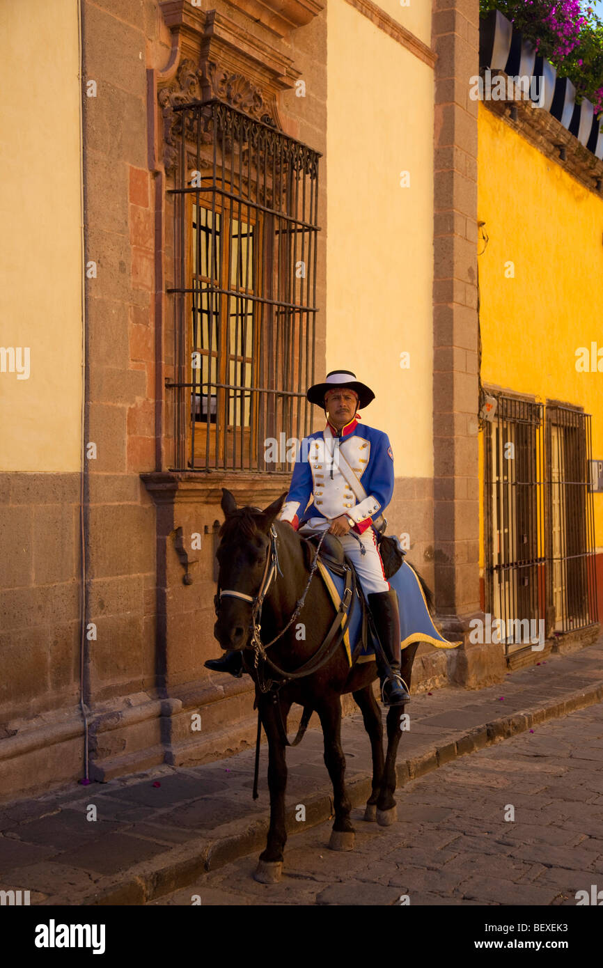 Policier à cheval, San Miguel de Allende, Guanajuato, Mexique, san miguel Banque D'Images