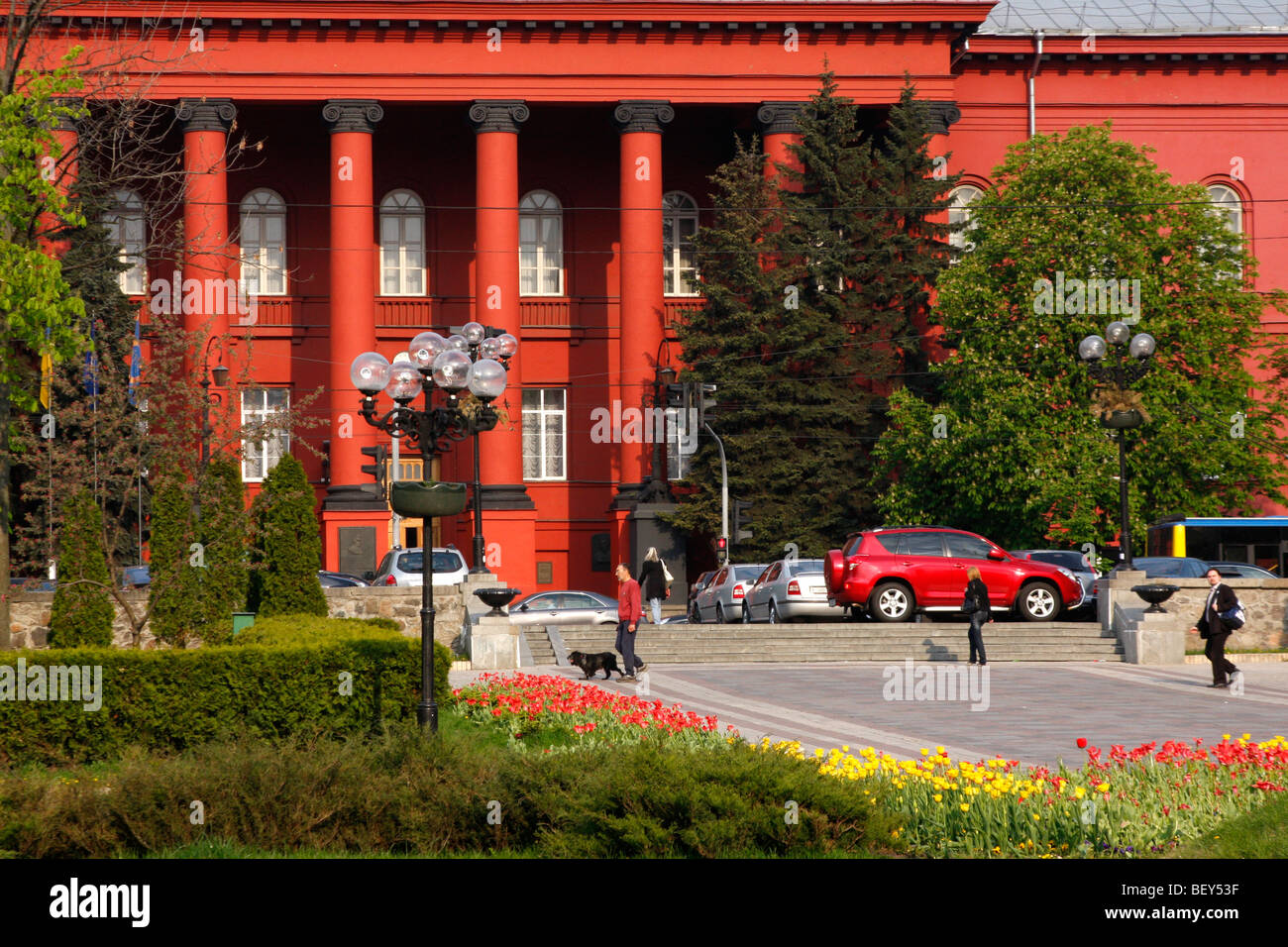 Fondée en 1834, l'Université de Kiev était initialement St Vladimir, rebaptisée plus tard par le grand poète ukrainien Taras Shavchenko Banque D'Images