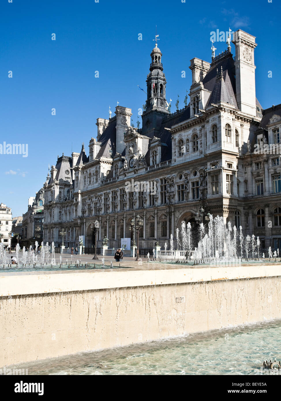Hôtel de Ville l'hôtel de ville de Paris est une reconstruction du xixe siècle. L'original a été brûlé à la Commune de Paris 1871 Banque D'Images