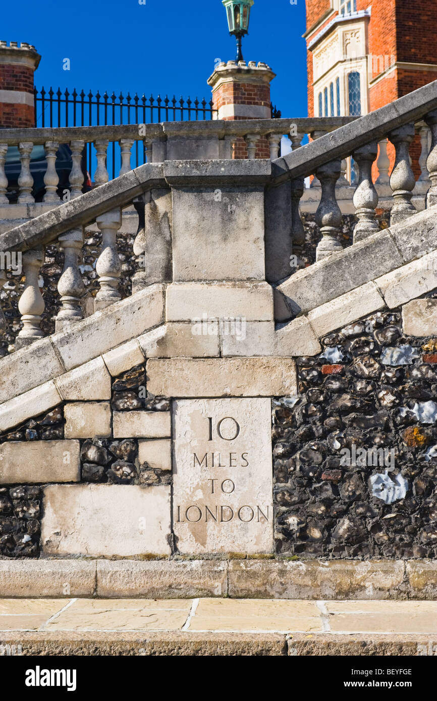 Étape - 10 miles de Londres - début de l'écoulement annuel Ducker longue en novembre sur route historiquement entretenu par l'école Banque D'Images