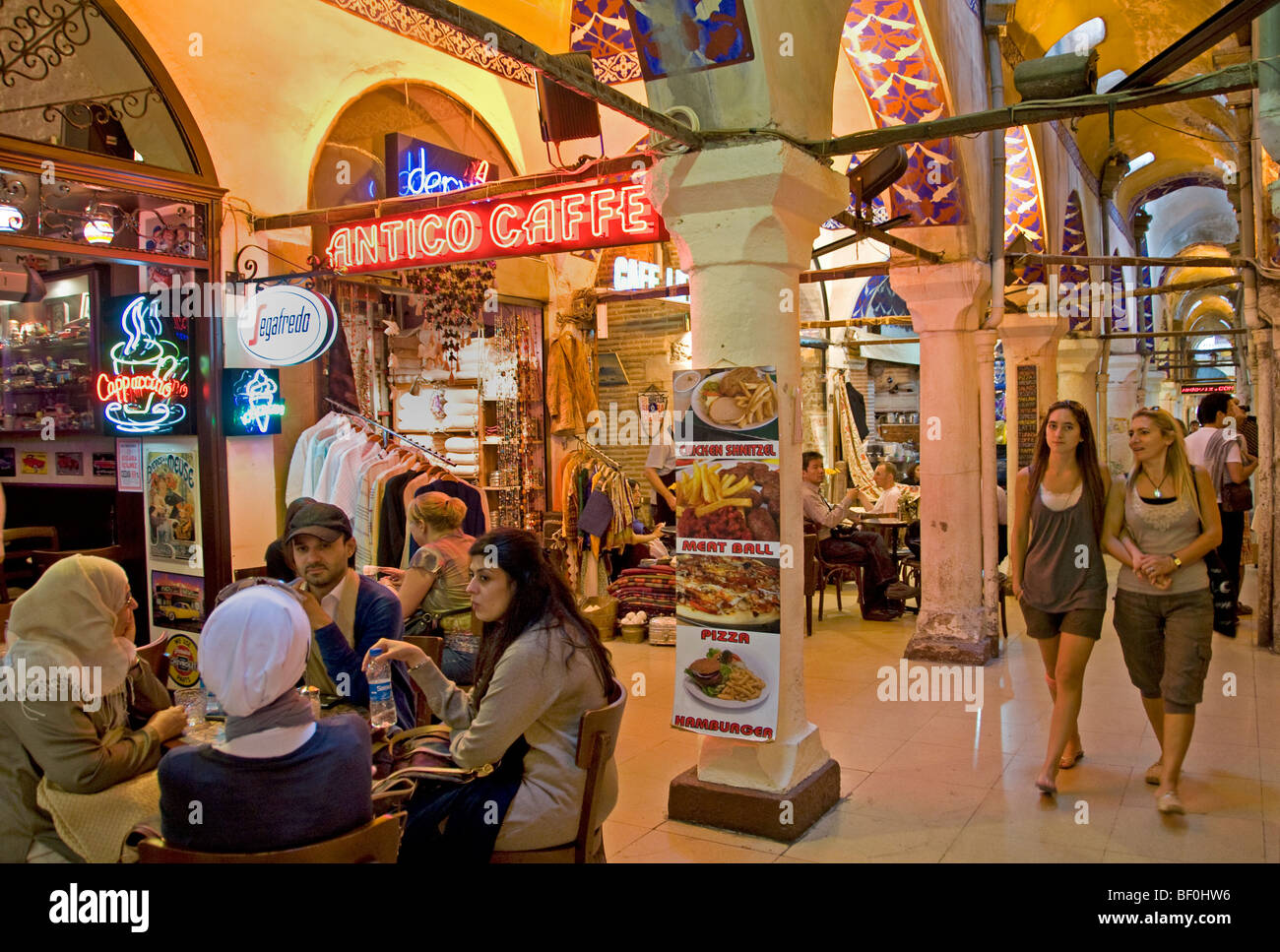 Grand Bazar Kapali Carsi Kapalıcarsı Istanbul Turquie Banque D'Images