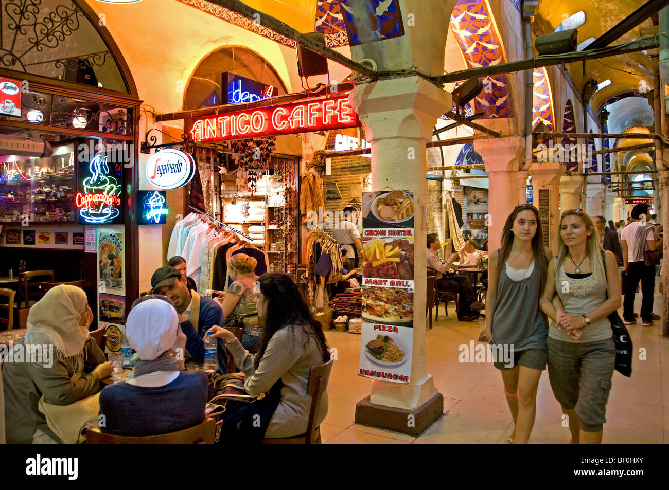 Grand Bazar Kapali Carsi Kapalıcarsı Istanbul Turquie Banque D'Images