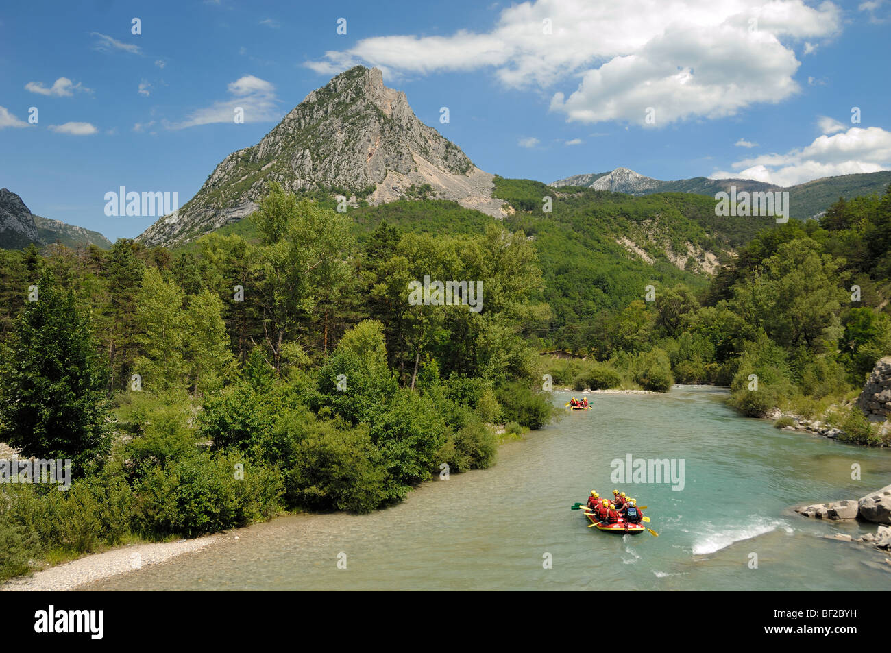 Rafting sur les Gorges du Verdon, les gorges du Verdon ou Verdon Alpes de Haute Provence Provence France Banque D'Images