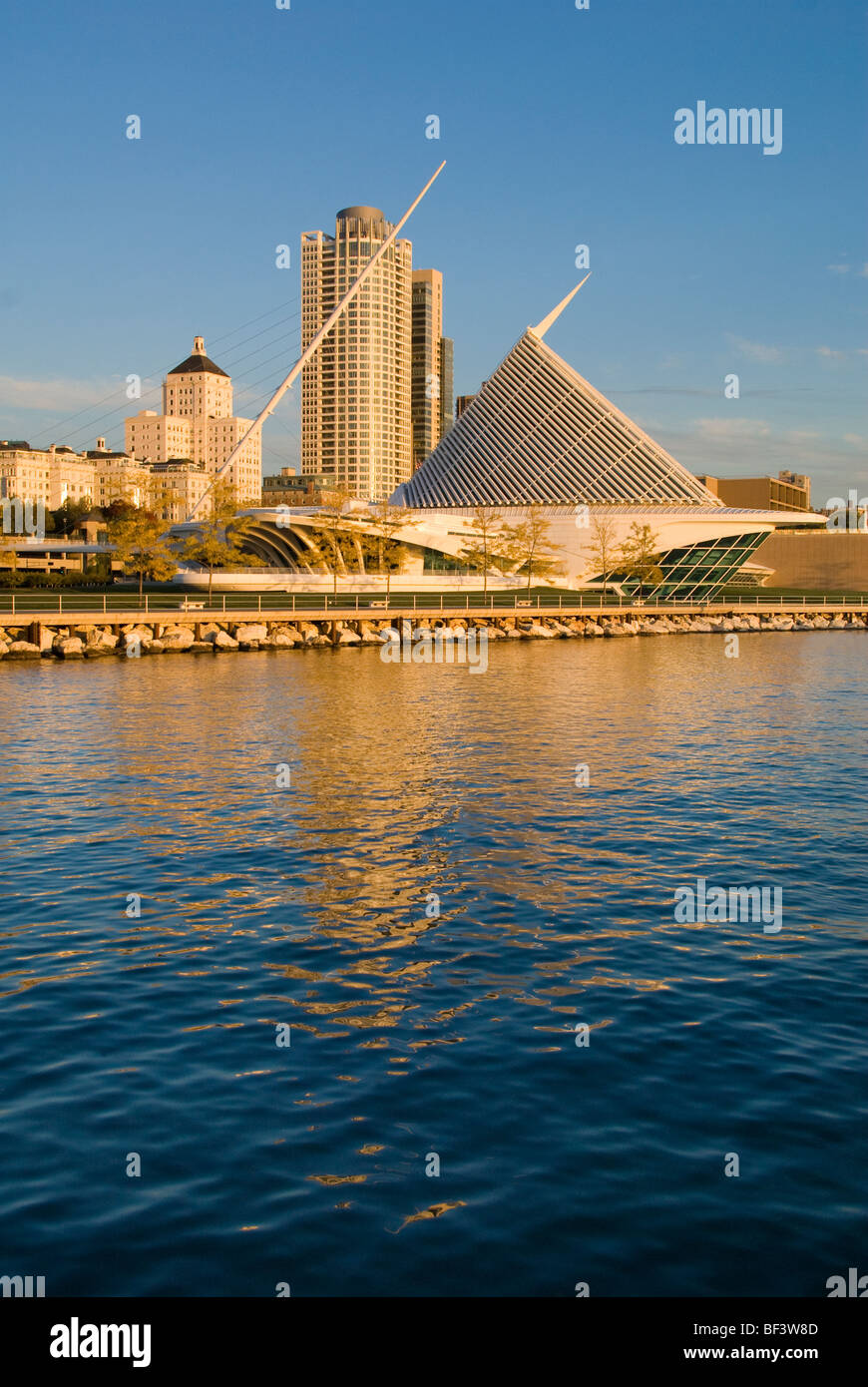 Milwaukee Art Museum, sur le lac Michigan, Milwaukee, Wisconsin, États-Unis Banque D'Images