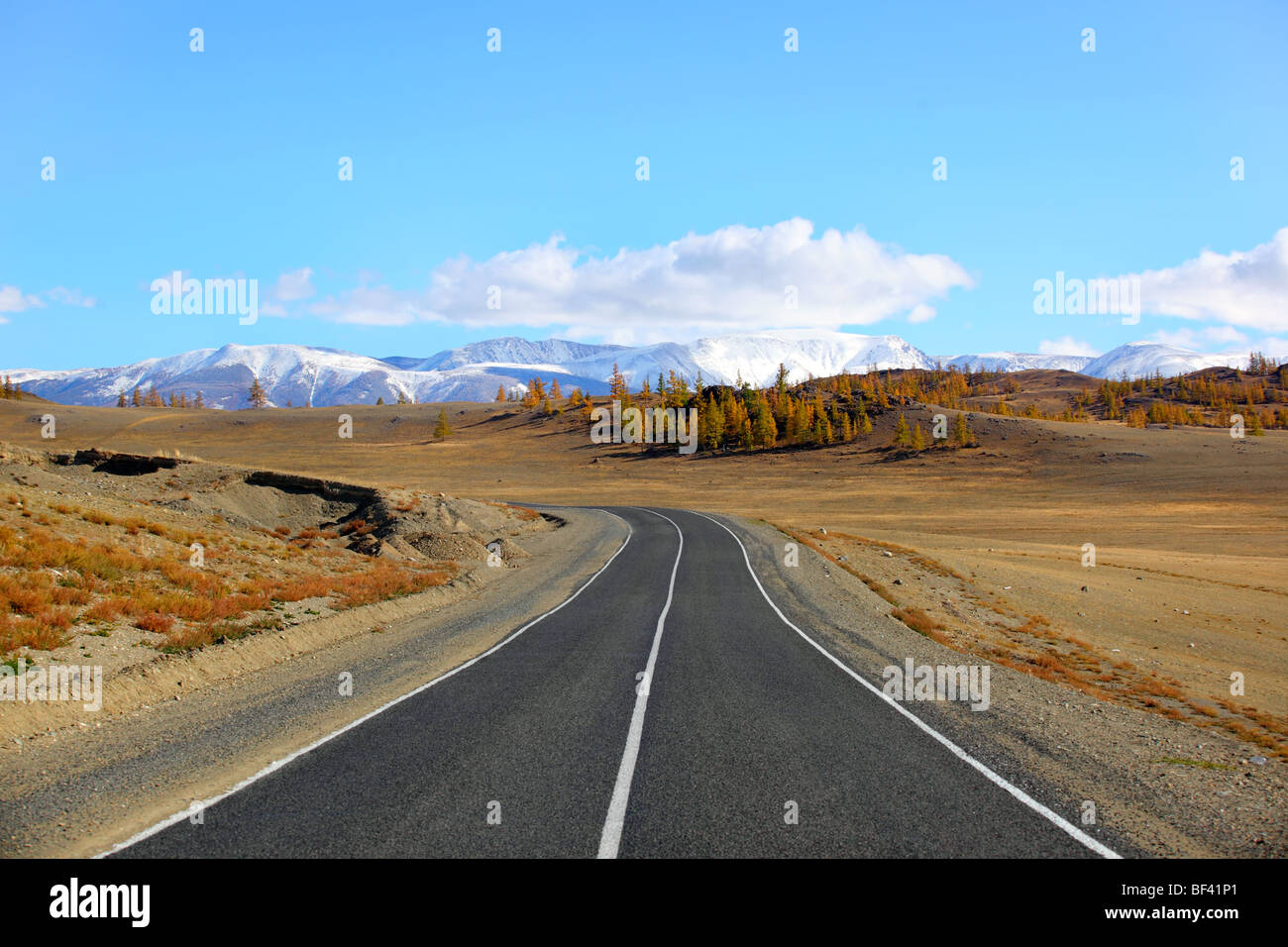 Paysage de montagne sur l'Altaï en Sibérie Banque D'Images