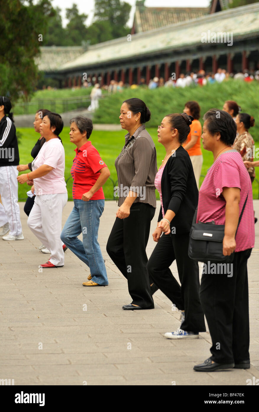 Matin l'exercice dans le parc Tiantan Beijing, CN Banque D'Images