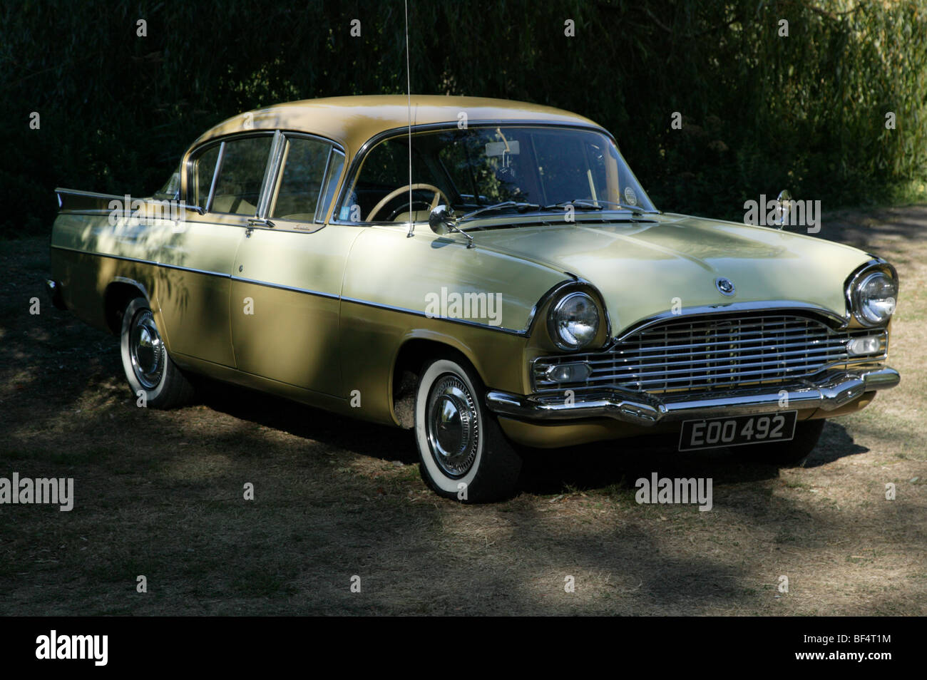 Shot de Vauxhall Cresta PA sur l'affichage dans le cadre du rallye de voitures classiques 2009 Sandwich Banque D'Images