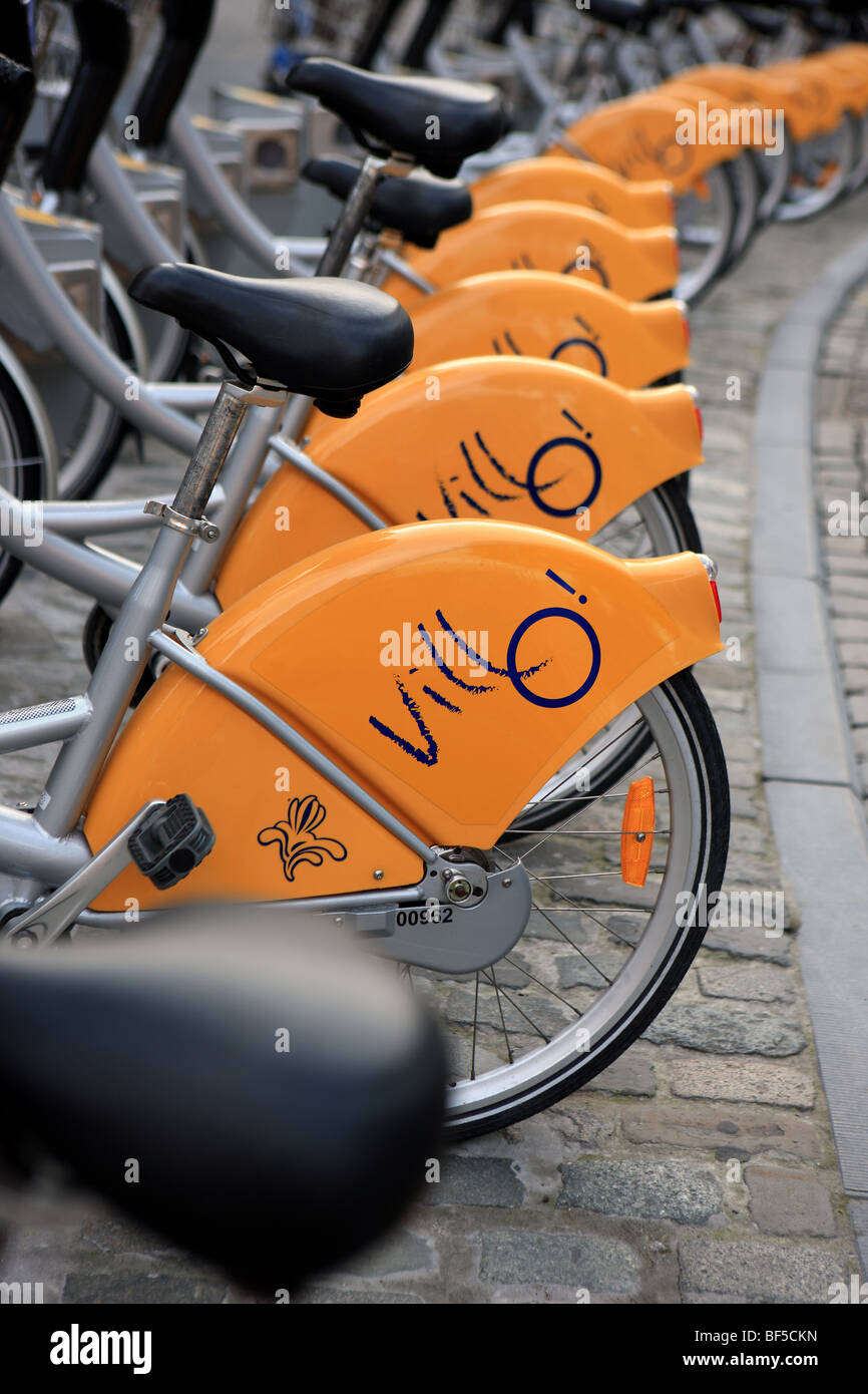 Location de vélos à Bruxelles Photo Stock - Alamy