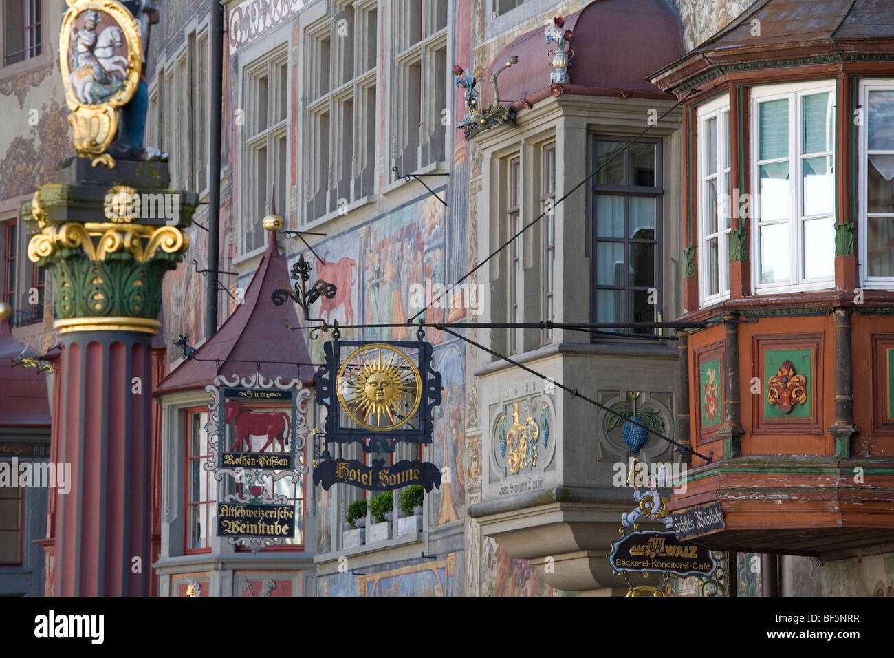 Maisons, Rathausplatz, Stein am Rhein, dans le canton de Schaffhouse, le lac de Constance, Suisse Banque D'Images