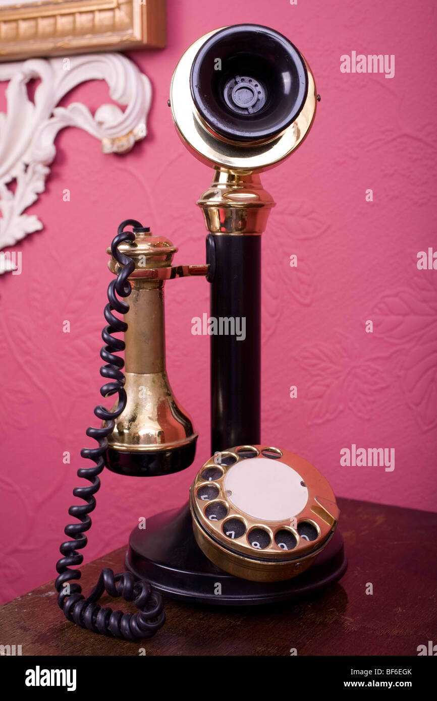Téléphone chandelier 1910-1920 Banque D'Images