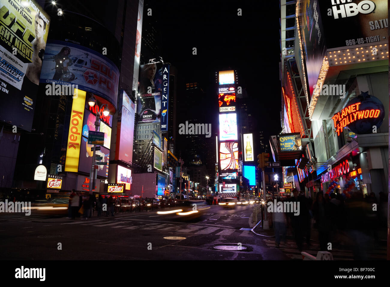 Nuit à l'animation de Times Square, New York. Banque D'Images
