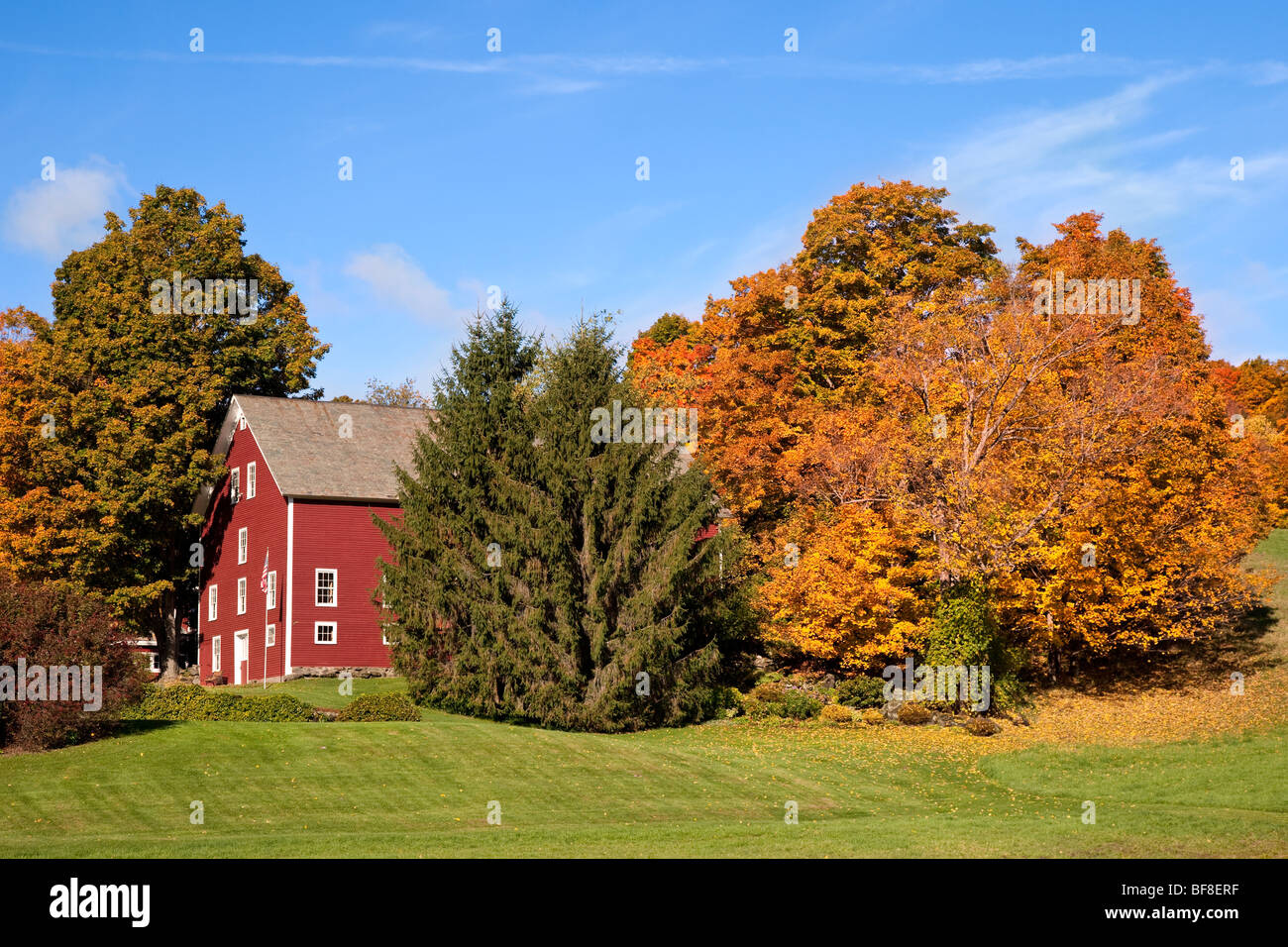 Grange en automne près de South Woodstock Vermont USA Banque D'Images