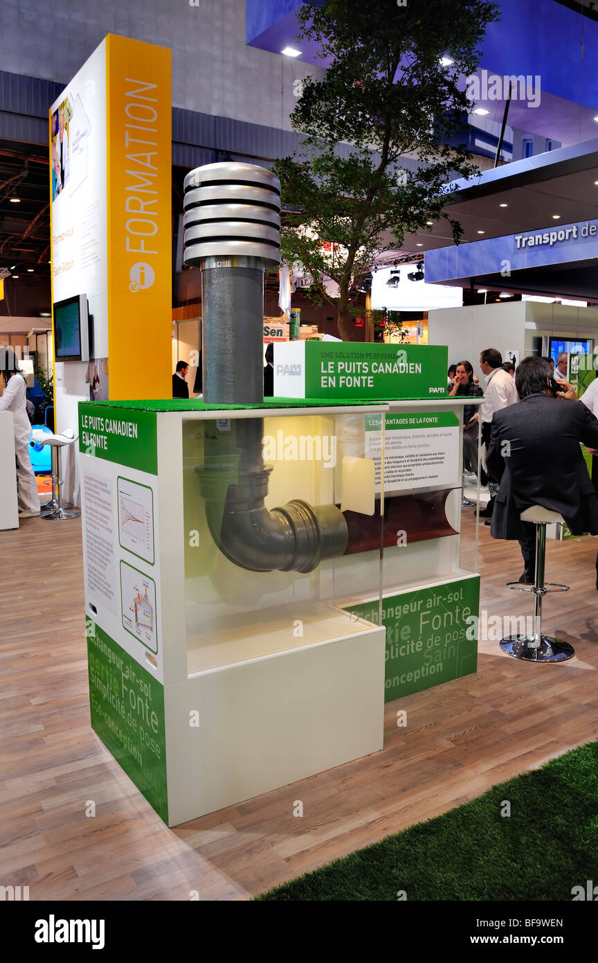 Paris, France, salon de l'équipement de construction, Batimat, « puits canadien », investissement durable dans le système de chauffage et de refroidissement naturel, chauffage écologique Banque D'Images