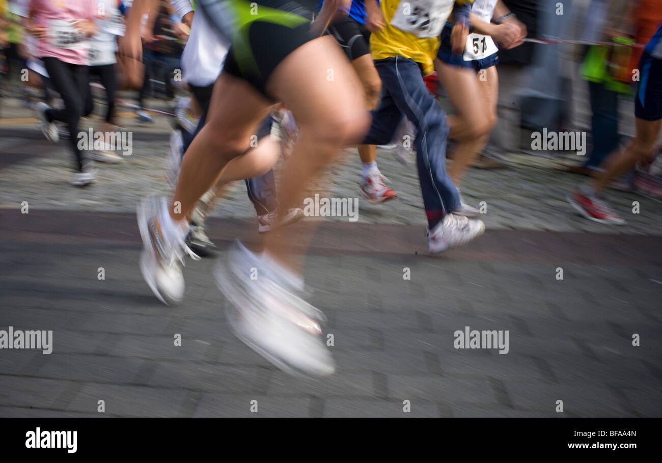 Courir à travers la ville de Radevormwald Banque D'Images