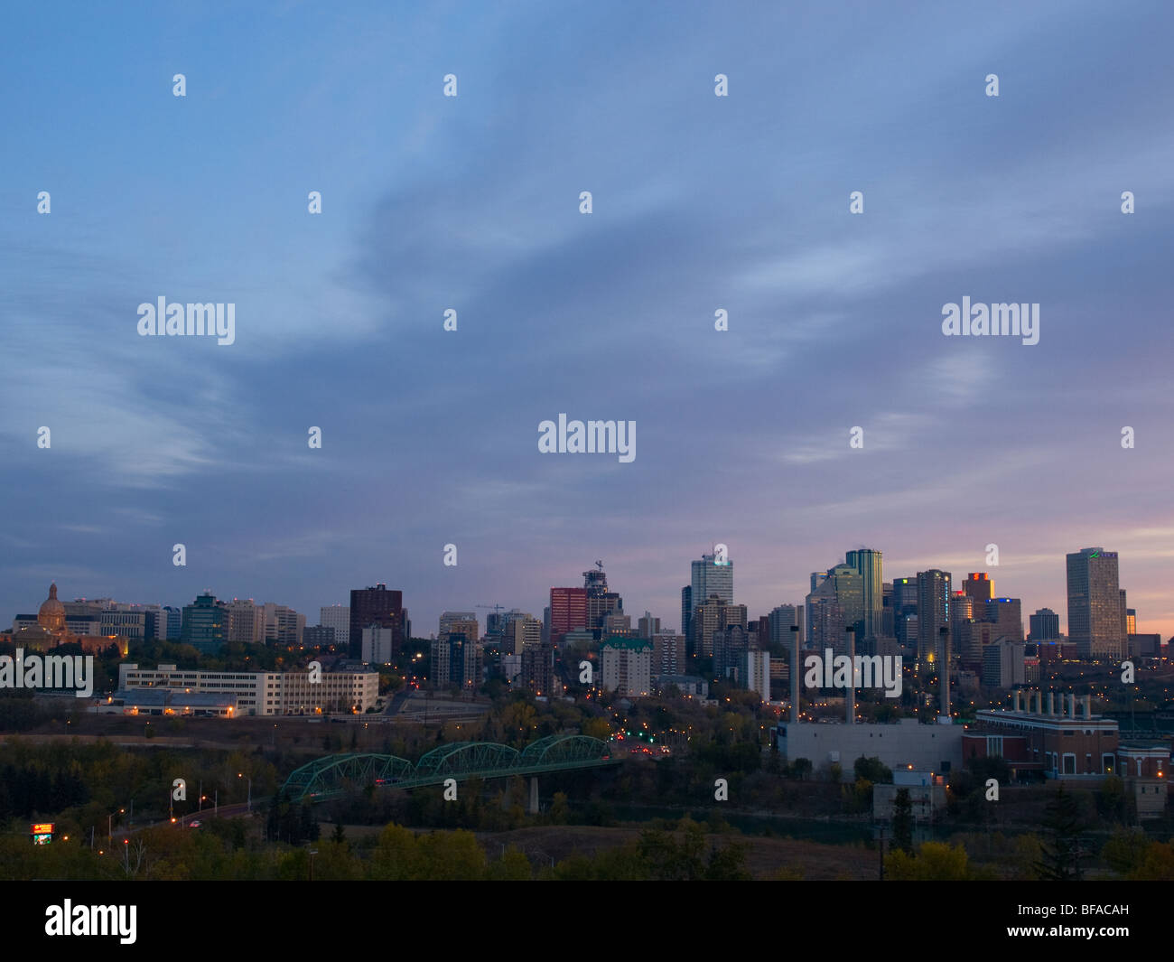 Le matin, l'horizon de Edmonton, Alberta, Canada. Banque D'Images