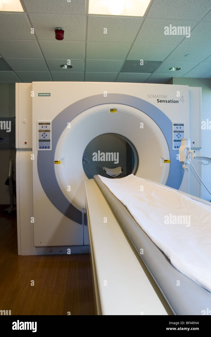 Nouveau dispositif d'imagerie médicale, cat scan machine. Banque D'Images