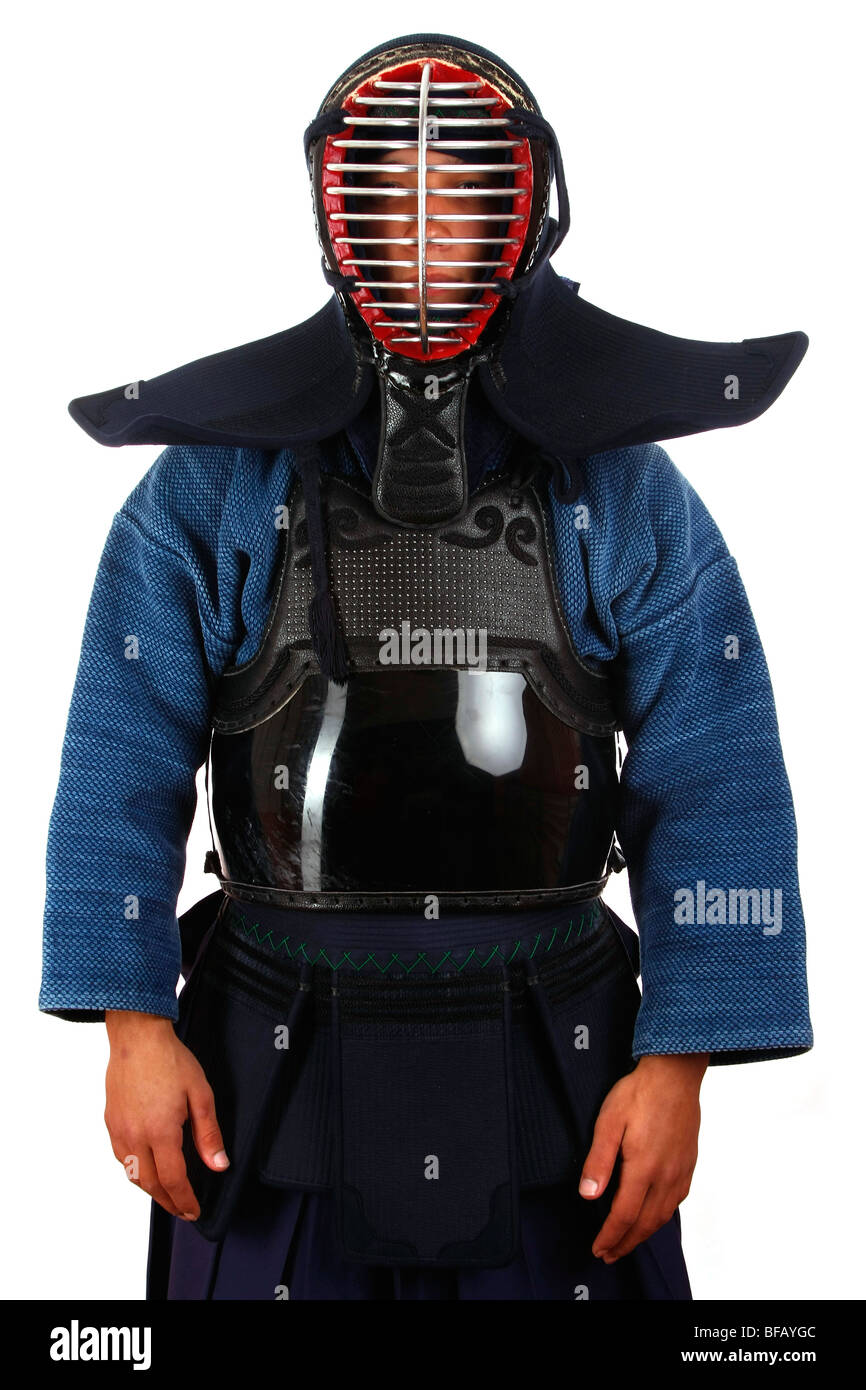 L'homme en uniforme de kendo. isolé sur blanc. Banque D'Images