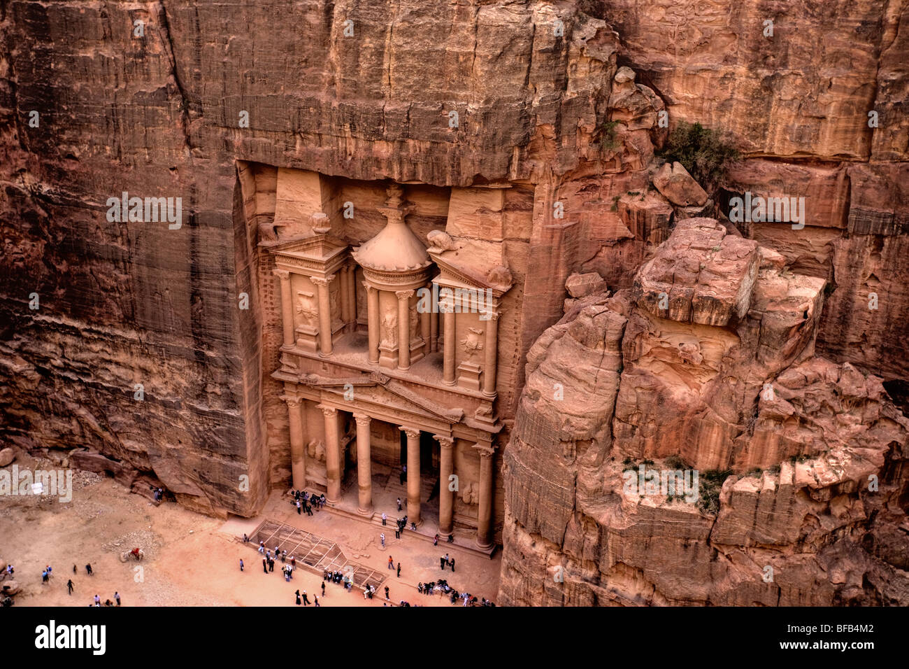 Vue de la trésorerie, Al-Khazneh, ci-dessus de Pétra, en Jordanie Banque D'Images